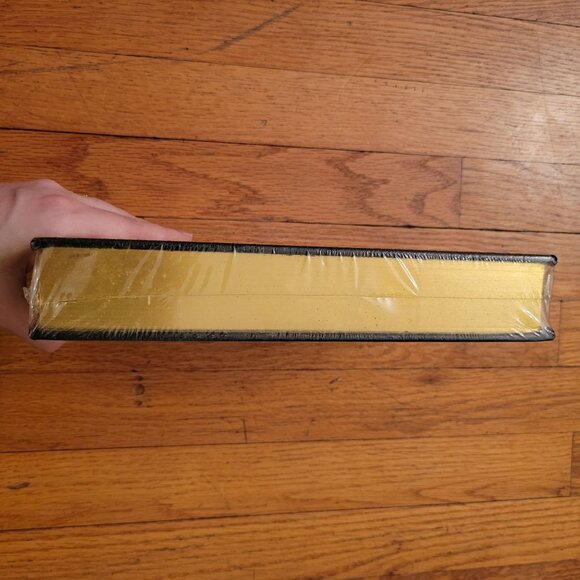Herman Melville Moby Dick Or The‎ Whale Collectors Edition NEW Hardcover - Picture 3 of 5